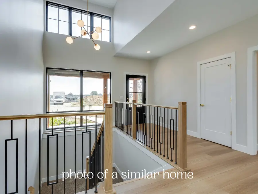 7131 Black Oak Drive, Bettendorf, IA 52722 - #2