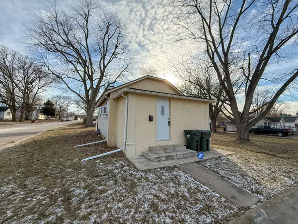 1001 W 9th Street, Sterling, IL 61081