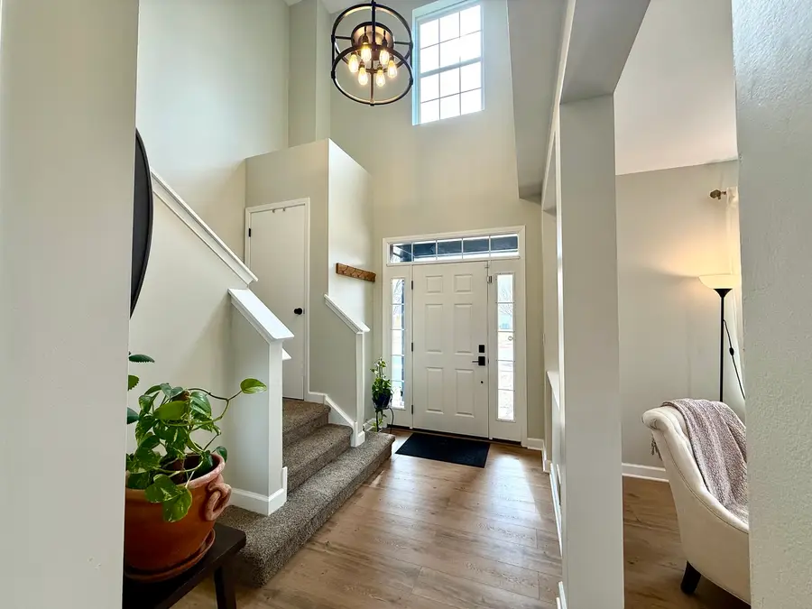 611 Paris Avenue, Oswego, IL 60543 - #2