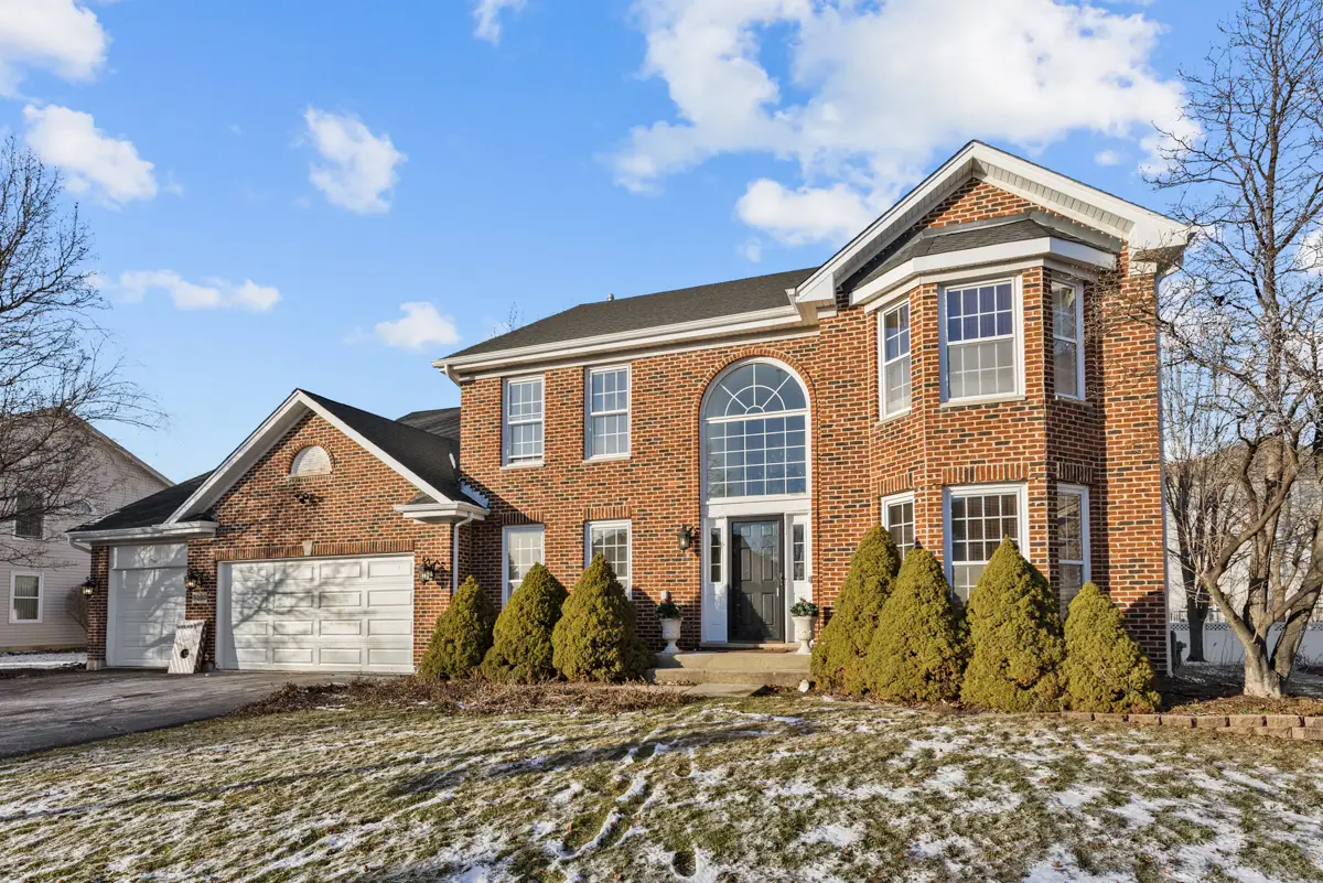 5260 Sawhorse Drive, Hoffman Estates, IL 60192 - Image #1