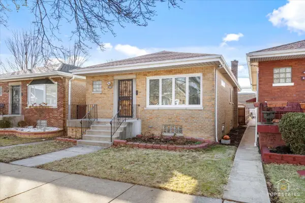 4554 S Harding Avenue, Chicago, IL 60632