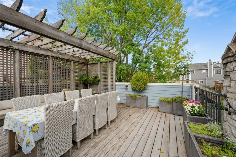 4108 N Claremont Avenue, Chicago, IL 60618 - Image #2