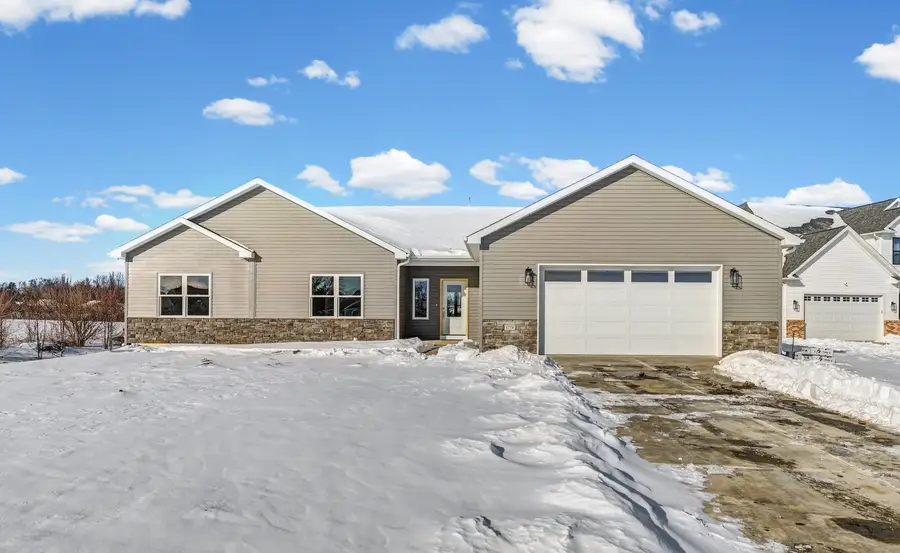 1729 S Stone Creek Boulevard, Urbana, IL 61802 - Image #2