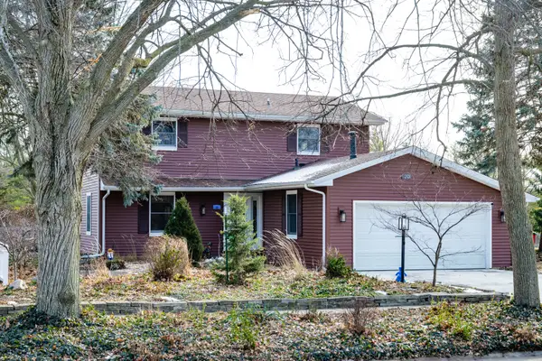 20 Ashley Lane, Champaign, IL 61820