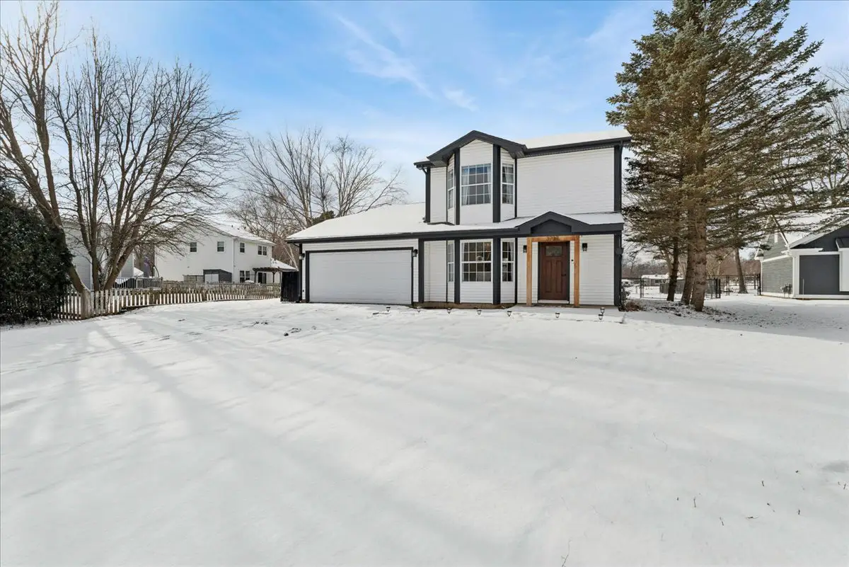 3727 Hale Lane, Island Lake, IL 60042 - Image #1