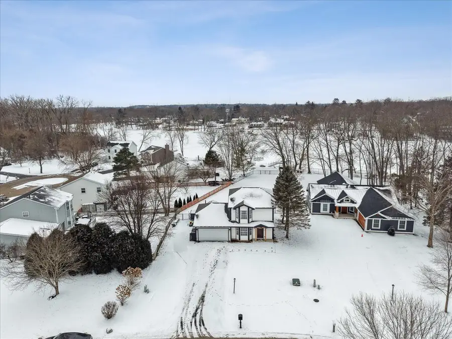 3727 Hale Lane, Island Lake, IL 60042 - Image #2