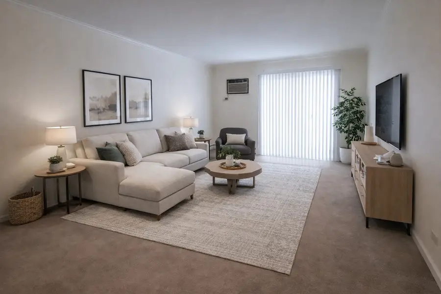 2331 Ogden Avenue #4, Downers Grove, IL 60515 - Image #3