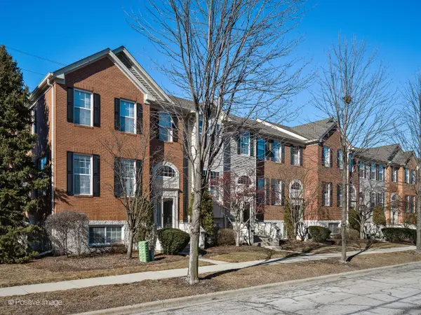 219 Willow Boulevard #1202B, Willow Springs, IL 60480