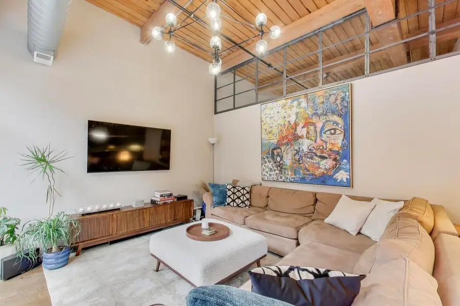 420 W Ontario Street #404, Chicago, IL 60654 - #3