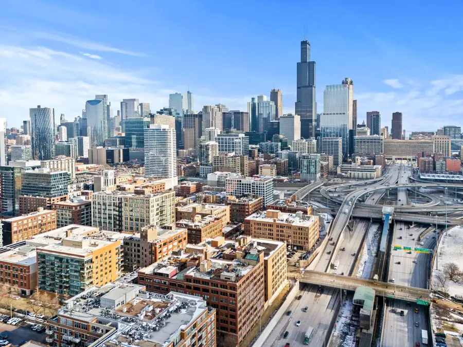 913 W Van Buren Street #4A, Chicago, IL 60607 - Image #3