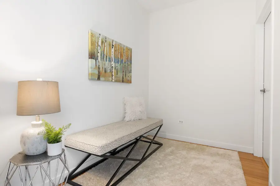 653 N Kingsbury Street #802, Chicago, IL 60654 - #3