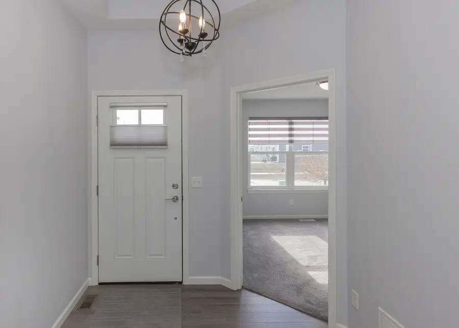 1430 Olde Brandy Lane, Davenport, IA 52807 - Image #3