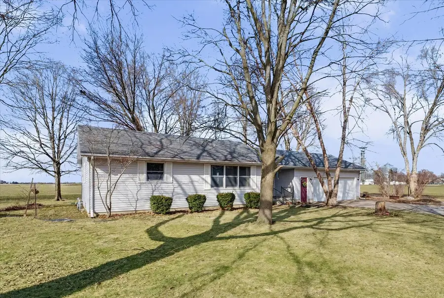 206 Maple Street W, Sidney, IL 61877 - Image #3