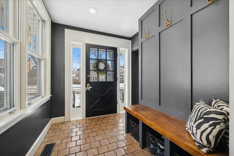 2740 Asbury Avenue, Evanston, IL 60201 - Image #3