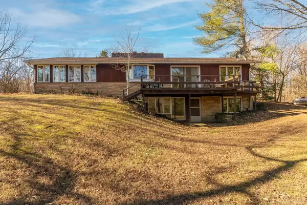 88 Dakota Road, Carbondale, IL 62902