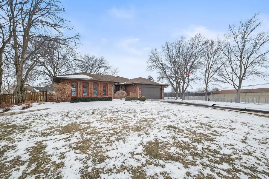 13120 Silver Fox Drive, Lemont, IL 60439 - Image #2