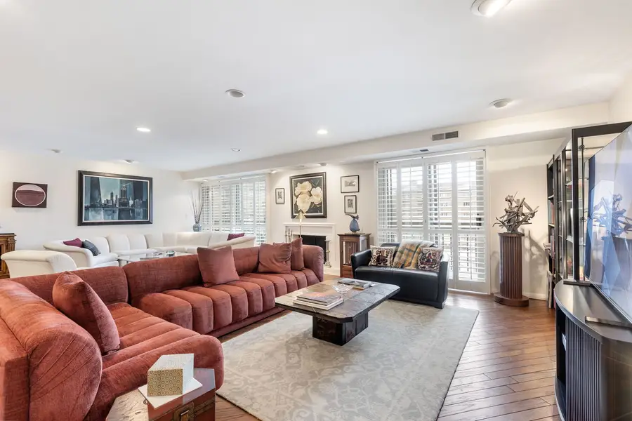 1220 Rudolph Road #3H, Northbrook, IL 60062 - Image #3