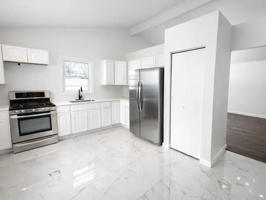 1904 Joppa Avenue, Zion, IL 60099 - Image #2