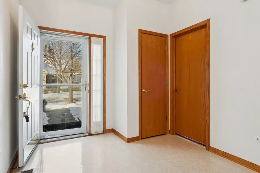 21050 W Aspen Lane, Plainfield, IL 60544 - Image #2