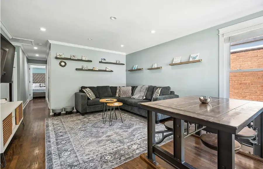 2124 Seward Street, Evanston, IL 60202 - Image #2