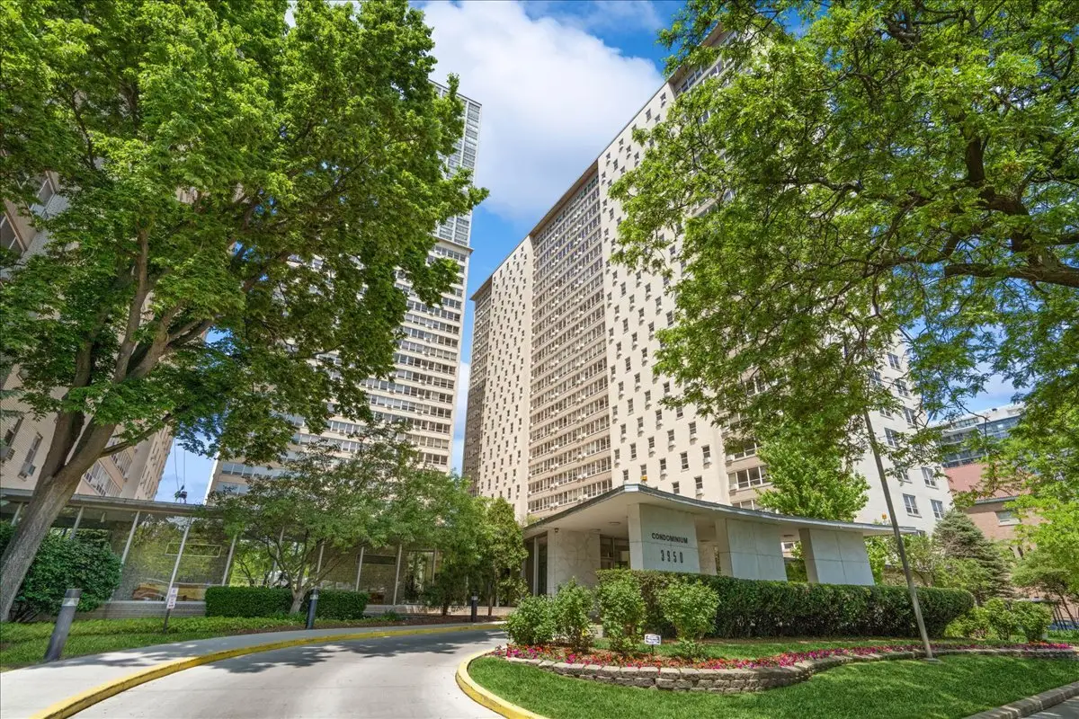 3950 N Lake Shore Drive #1730, Chicago, IL 60613 - Image #1