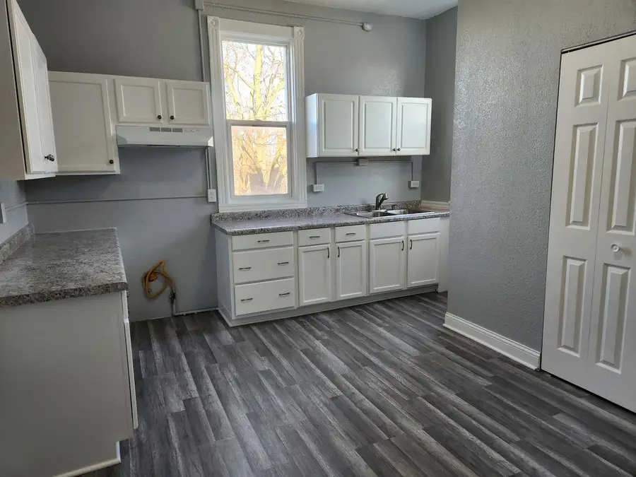 7 National Street #7, Elgin, IL 60123 - Image #3