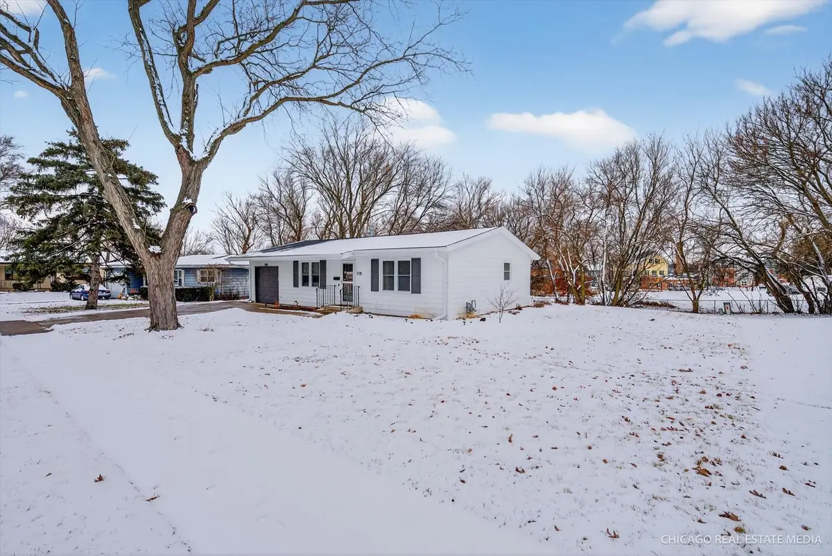 1118 Manchester Mall, McHenry, IL 60050 - Image #1