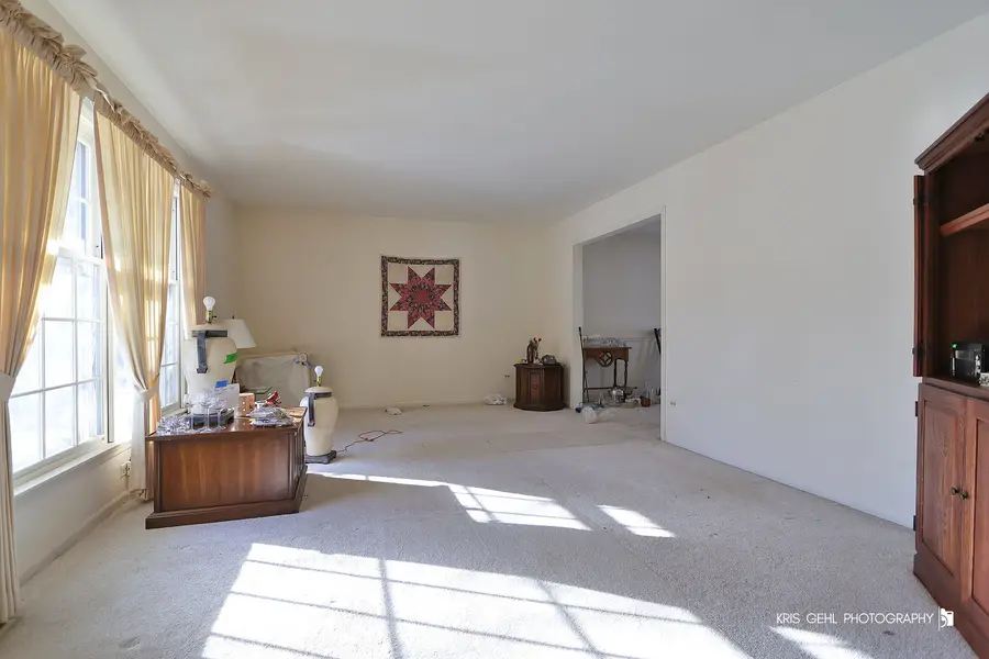 22182 W Little Pond Road, Kildeer, IL 60047 - Image #3