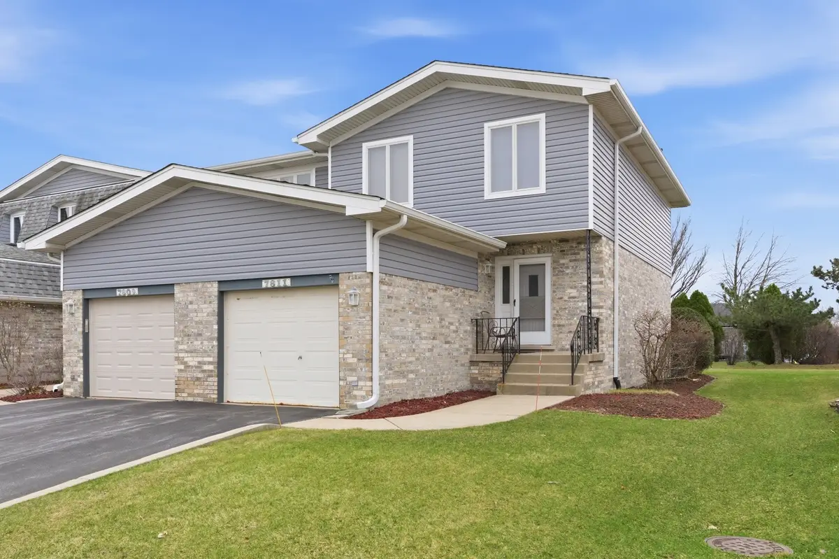 7811 160th Street, Tinley Park, IL 60477 - #1