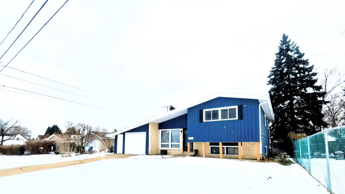 2209 Melrose Avenue, Waukegan, IL 60085 - Image #1