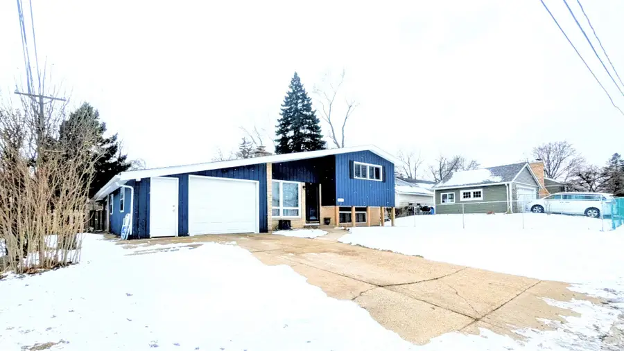 2209 Melrose Avenue, Waukegan, IL 60085 - Image #2