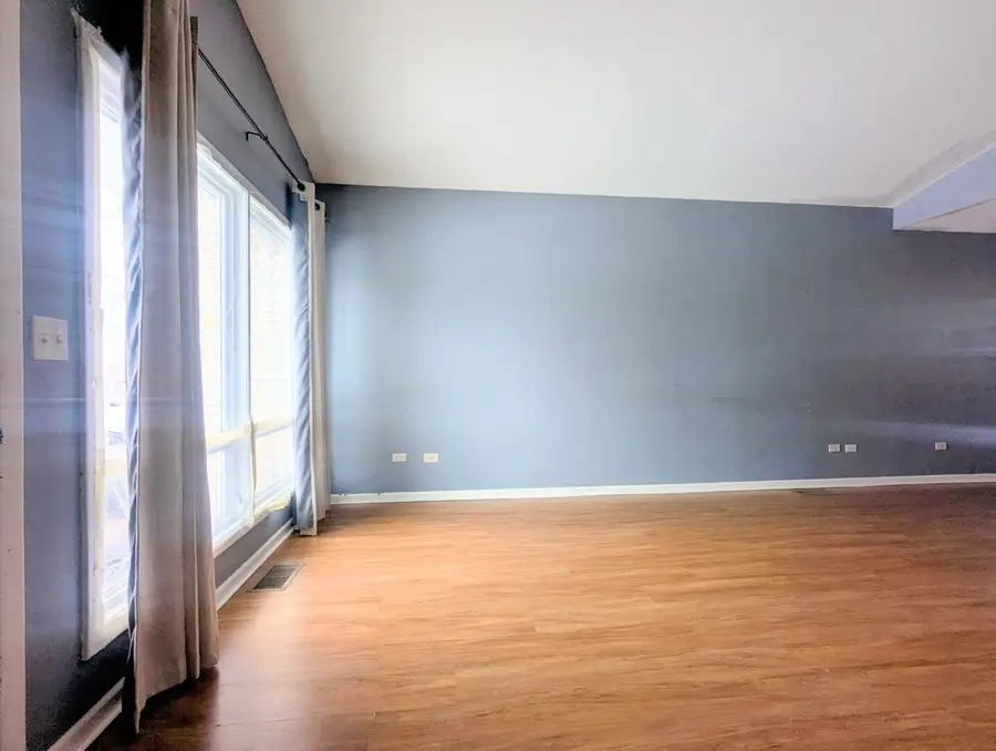 2209 Melrose Avenue, Waukegan, IL 60085 - Image #3