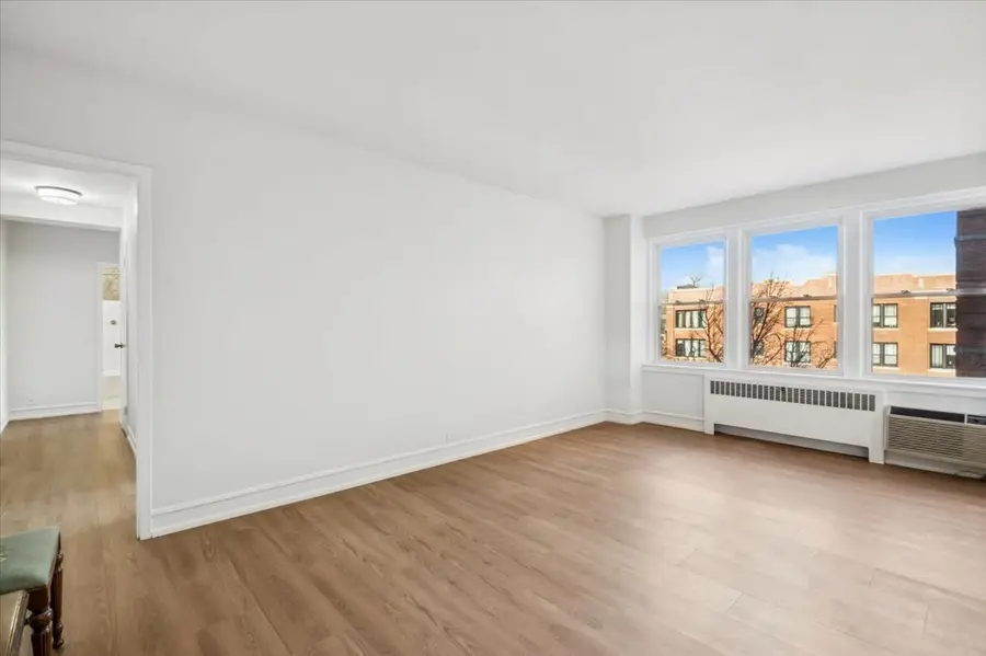 1585 Ridge Avenue #301, Evanston, IL 60201 - #2