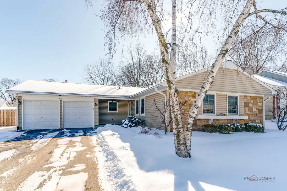 915 Plum Grove Circle, Buffalo Grove, IL 60089 - Image #1