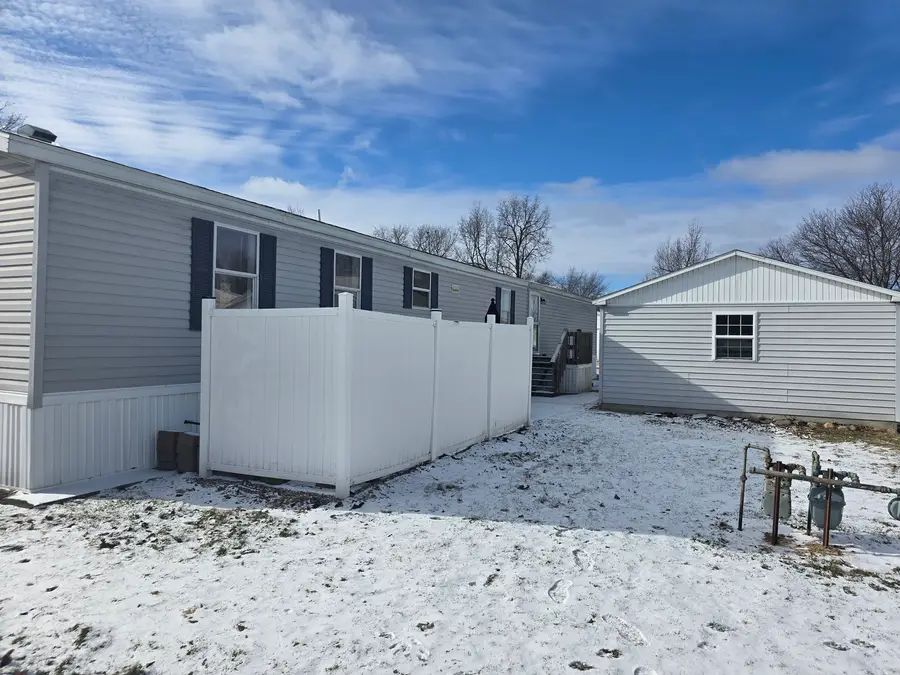 6 Leo Drive, Bloomington, IL 61701 - Image #3