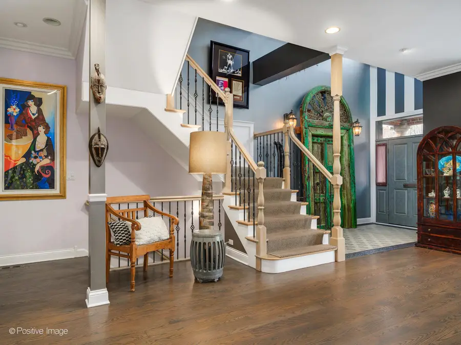 1426 W Melrose Street, Chicago, IL 60657 - Image #2