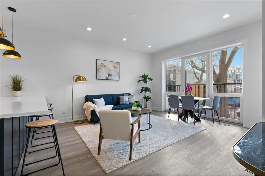 2636 W Evergreen Avenue #101, Chicago, IL 60622 - Image #2