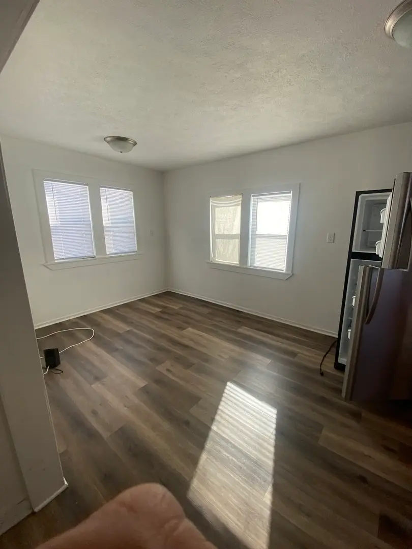 880 E Riverside Boulevard, Loves Park, IL 61111 - #3