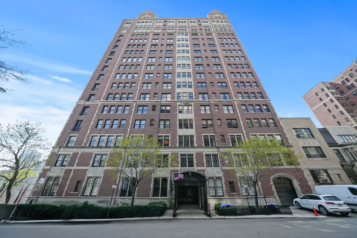 1120 N Lake Shore Drive #18CD, Chicago, IL 60611 - Image #1