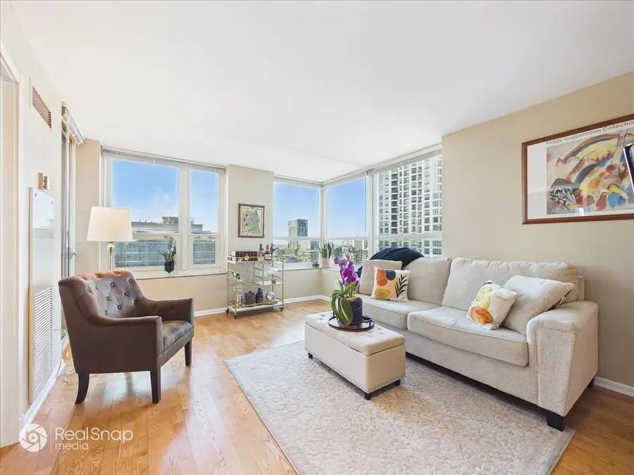 345 N Lasalle Drive #3110, Chicago, IL 60654 - Image #2
