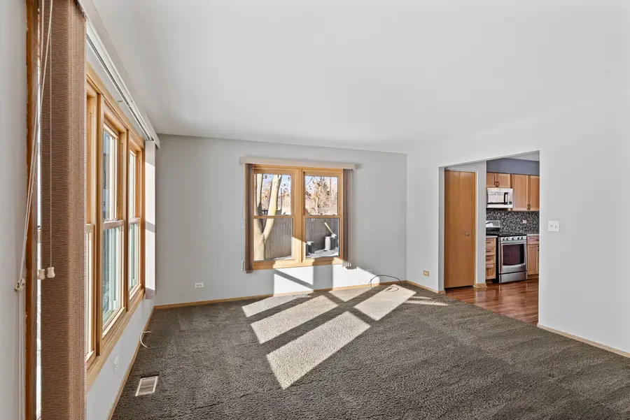 1136 Ten Pin Lane, Zion, IL 60099 - Image #3