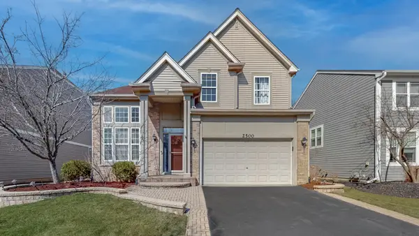 2500 Rosehall Lane, Aurora, IL 60503