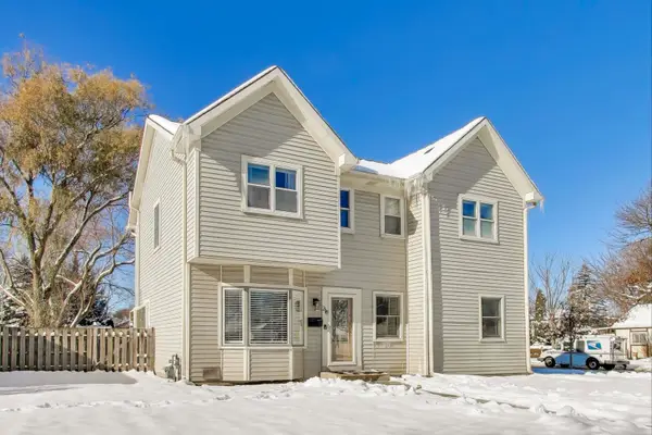 218 N School Street, Mount Prospect, IL 60056