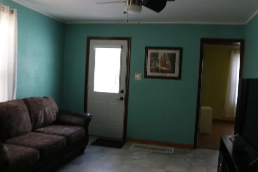 603 N May Street, Aurora, IL 60506 - Image #2