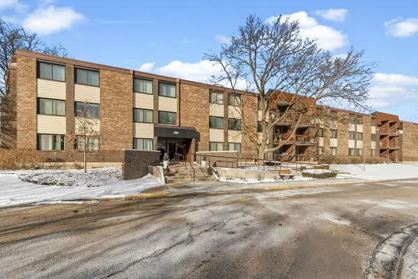 450 Raintree Court #3P, Glen Ellyn, IL 60137