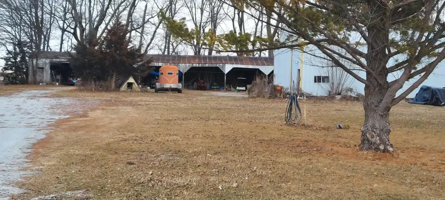 1640 170 Avenue, Reynolds, IL 61279 - Image #2