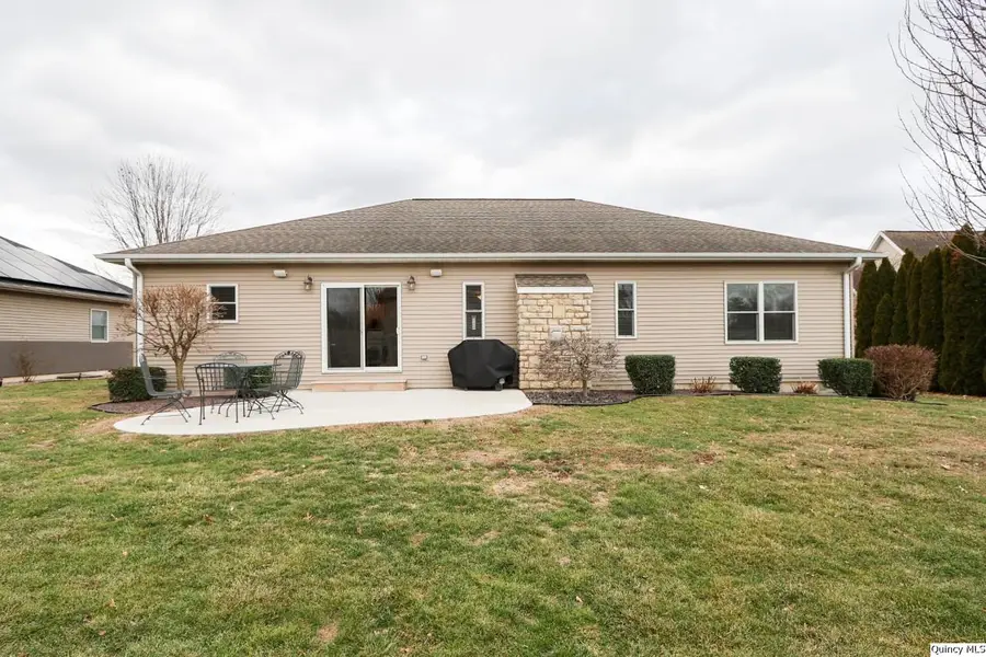 1531 Winsor Dr., Quincy, IL 62305 - Image #2