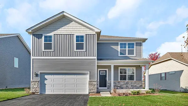 2613 Camelback Drive, Pingree Grove, IL 60140