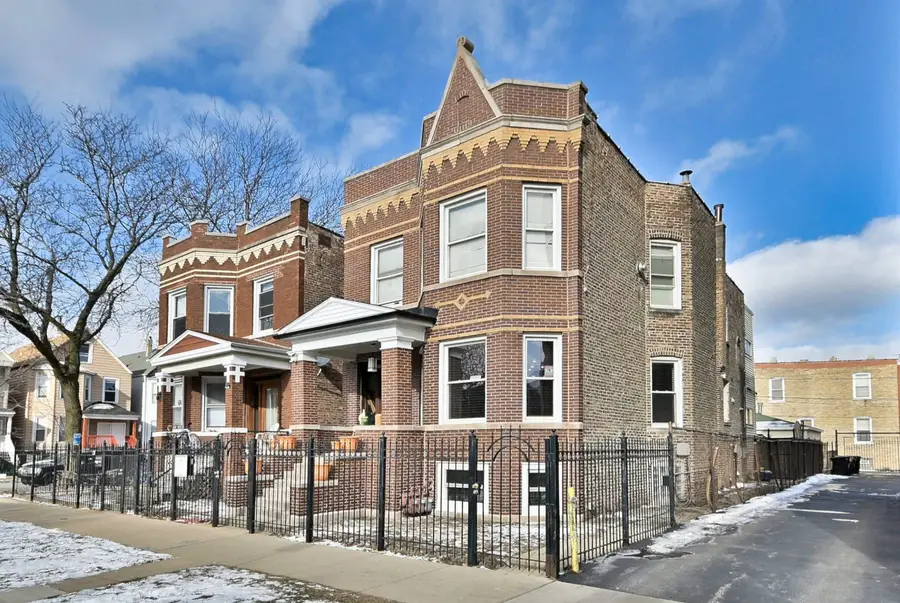 3754 W Belden Avenue, Chicago, IL 60647 - Image #2