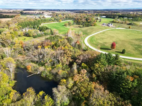 7617 Hidden Pine Lane, Richmond, IL 60071